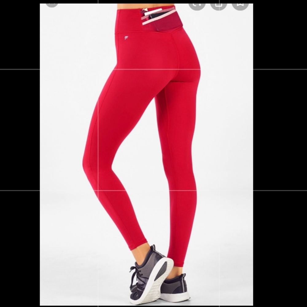 FABLETICS